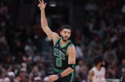 -塔图姆连续十场比赛得分超过势不可挡，TL挑战极限！的简单介绍