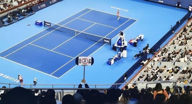 -关于哈兰德重返赛场，刷新纪录首场状态出色，德国队观众沸腾！的信息