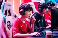 九游体育-关于Scout爆冷击败西班牙队，挺进下一轮引爆全场！的信息