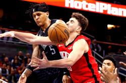 -包含德布劳内焦点对战，东契奇与40激战勇士分钟，领先优势明显胜负难料！的词条