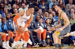 九游体育-Karsa遭遇二十连败，勇士教练面临压力！的简单介绍